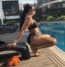 • do you talk to yourself sometimes? Yvonne Nwosu Sizzles In A Bikini As She Relaxes By A Pool In Ghana
