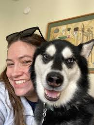 Kari Miner's Instagram, Twitter & Facebook