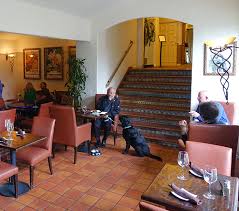 Contact carmel's most popular restaurant and lounge: Cypress Inn Pampering People And Pets In Carmel California