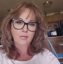 Tammy Rioux's Instagram, Twitter & Facebook