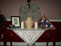 Memory Table For A Veteran Cremation Memorytable Funeral Celebrationoflife Funeral Memorial Memory Table Memorial Service