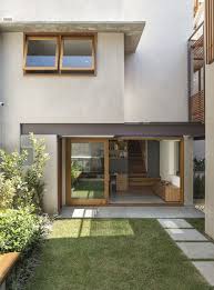 Apalagi jika hanya memiliki sebidang tanah yang tidak begitu lebar untuk sebuah hunian minimalis modern. Membersihkan Model Rumah Minimalis Terbaru Dengan Singkat
