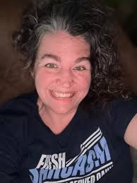 Well, three likes in and now my post is missing. Maybe it will stick this  time? I'm certainly not hot enough to be mistaken as a fake. Just an old  lady with