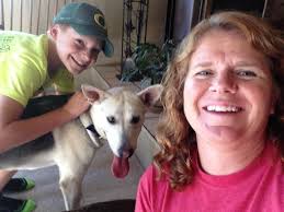 Mickey the dog's funny tapping habit while chasing squirrels