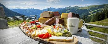 Die bettenanzahl beläuft sich mittlerweile auf ca. Hofeigene Produkte Im Bauernhofurlaub In Grossarl Salzburg
