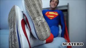 Caleb Sky Showing Off His Feet - EPORNER
