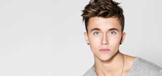 FEATURE: Ian Thomas wants to take over the world