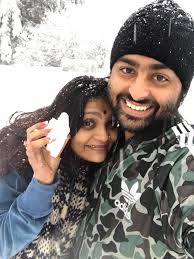 She was extremely critical and breathed her last on thursday morning. Koel Roy Arijit Singh S Wife Wiki Age Husband Family Children Biography More Wikibio