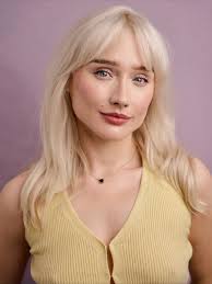 Rumour has it no 2 pictures of me w the same facial expression exist)  💗🧩🧡PAST LIFE 💗🧩🧡 A story for everybody. Made to feel like just  another body. So, so proud. I'll