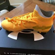 The suede version of the under armour spotlight suede mc performs just as well as the regular spotlight mc. Poshmark Buy And Sell Fashion Home Decor Beauty More