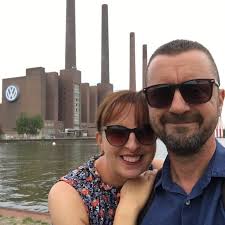 Damian and Fiona Summers (@summers_about) • Instagram photos and videos