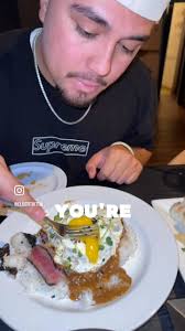 Join us for an unforgettable night with Luke Basile as he brings his  signature live looping style to the stage! From smooth ukulele rhythms to  soulful acoustic covers, Luke creates the perfect