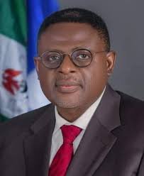 Dr. Chris Oyirinda Amadi, EDFA, NDDC Head Office, Port Harcourt, Rivers  State Dear Sir, AN OPEN LETTER OF COMMENDATION FOR RESTORING HOPE TO THE  YOUTHS AND ELDERS OF RIVERS STATE TO DR