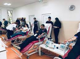 Foto Cozi La Centrul De Transfuzii Sanguine Din Cluj Aproape 400 De Persoane Au Donat Sange In Doar Trei Zile Ebs Radio