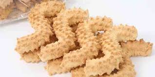 Le pizzette in padella sono un finger food versatile, adatto a tutte le occasioni. Biscotti Squisiti Ragusani La Ricetta Siciliana Quotidiano Di Ragusa