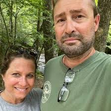 Robin Gentry's Instagram, Twitter & Facebook