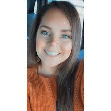 Mackenzie Simmons (@kenzRaee)