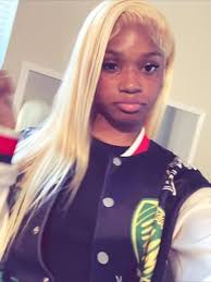 Amazon.com : Suttie 30 Inch 613 Lace Front Wig Human Hair 13x4 Body Wave  Blonde Lace Front Wigs Human Hair Pre Plucked 613 HD Lace Frontal Wig 180%  Density Blonde Wig Human