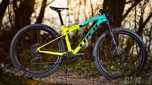 From the exhilaration of your first trail ride to the epic challenges of enduro world series races, liv's mountain bike line has . Mountainbike Supercaliber Von Trek Im Test