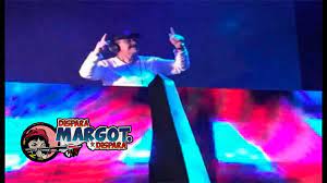Pedro sola habla de su pareja por primera vez. Pedro Sola Debuta Como Dj En La Cdmx Youtube