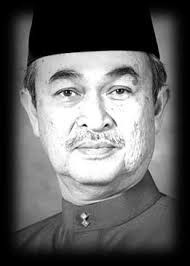 HUBUNGAN LUAR MALAYSIA