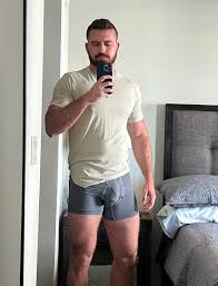 just about porn on X: RT @fishgtm: Bed head t.coUcpZl7NrVm  X