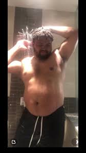 Slowly sculpting to be the person I want to be. Hardest part is getting  started, the part that tests you is to continue going. #MakeASplash  #fitness #transformation