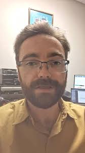 —: Mot du Jour (Word of the Day) :—, du linge — clothes, —: Superstition du  jour (Superstition of the Day) :—, Si tu mets ton linge à l'envers, ça va  mouiller., If you put your clothes