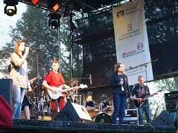 11549110) jetzt bewerben und noch heute. Juterrock 2012 Die Linke Kreisverband Teltow Flaming