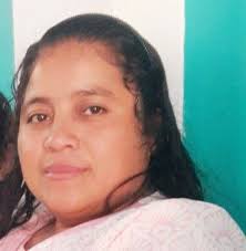 Luce una piel increíble y revitalizada con la única crema corporal Rosa  Mosqueta de Scentia.