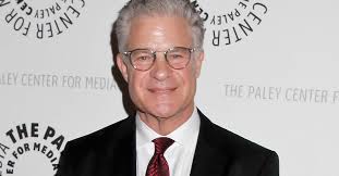 Jim Lampley withdraws from Holyfield-Belfort commentary duty