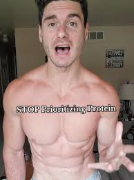 Gym Rats: Big Arms vs Big Chest Debate