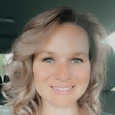 April Hixson's Instagram, Twitter & Facebook