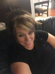 Amanda snow (@snowamanda98761)