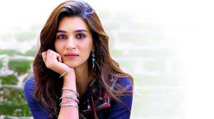 Kriti sanon biography with body factskriti sanon height and weightkriti sanon agekriti sanon bra size. Want To Be An Actor And Also A Star Kriti Sanon