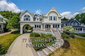 77 Summer Pl Portland Me 04103 Mls 1355135 Zillow House Styles Mansions Summer