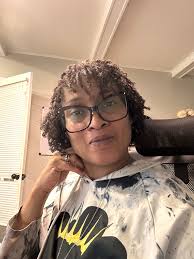 Some people don't have the spirit of forgiveness at all, how can you sweep  your room and use your EX picture as Parker😛