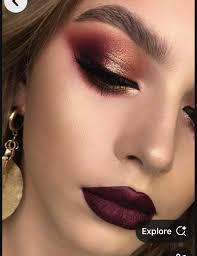 Good evening! I was wondering if anyone could give me recommendations for a  ✨FANTASTIC✨ bridal makeup artist please? 🙏