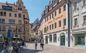 Hier finden sie eine liste von deutsche bank einzahlungsautomaten in der nähe landkreis meißen, deutschland. Stadt Meissen Heinrichsplatz 7