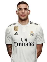 Hernandez retornou ao real madrid após um período emprestado à real sociedad. Theo And Llorente Sign Autographs In La Coruna Real Madrid Cf