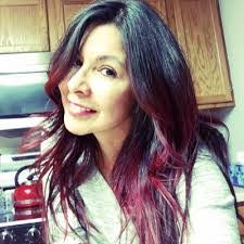 Shelley Duran's Instagram, Twitter & Facebook