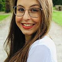 Leah Greenwood's Instagram, Twitter & Facebook