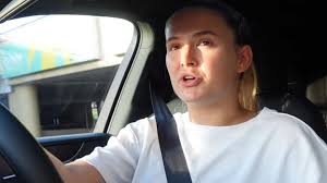 Molly Mae Hague shows off her £169k Bentley saying it's like 'sitting in a  Chanel handbag'