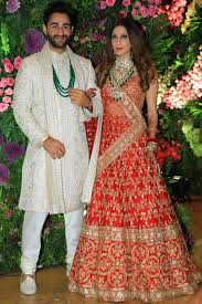 Aishwarya rai , anil kapoor bollywood actress at armaan jain wedding subscribe to bol bollywood where we serve you the latest news,views and gossip. All The Bollywood Celebrities Spotted At Armaan Jain And Anissa Malhotra S Wedding Vogue India