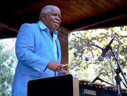 Los - Announcing...!🥁 The 2025 Vibe Summit Honoree for 2025 is noted  multi-instrumentalist Roger Glenn who will fly in from San Francisco to  join the Summit on Sunday May 18th beginning at