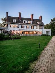 The list below includes 75 free or cheap things to do in or near bennington, vermont, including 90 different types of inexpensive activities like art gallery, history museums, bowling and movie theaters. 15 Top Things To Do In Bennington Vt A Complete Travel Guide Shannon Shipman