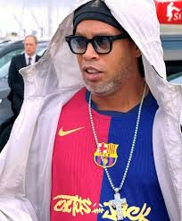 We really miss him in El Classico..! 🥹🔵🔴