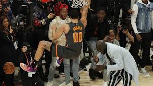 This is the performance review of aaron gordon's signature basketball shoe from 361 degrees, a chinese sports brand. Here S What Tacko Fall Told Aaron Gordon Before Slam Dunk Contest Drama Nesn Com