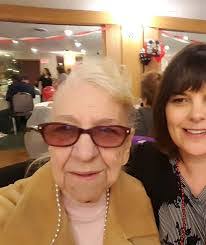 Annette Labrie's Instagram, Twitter & Facebook