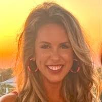 Rachel Hawes's Instagram, Twitter & Facebook